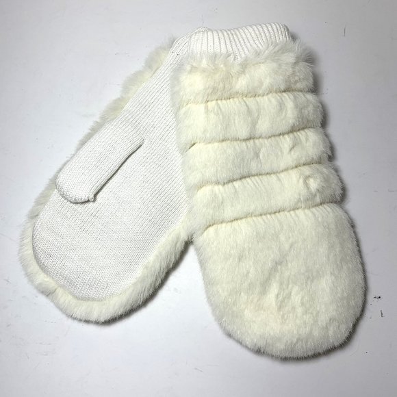 UGG All Over Faux Fur Quilted Mittens Ivory Size Large / X-Large NEW - Picture 3 of 5